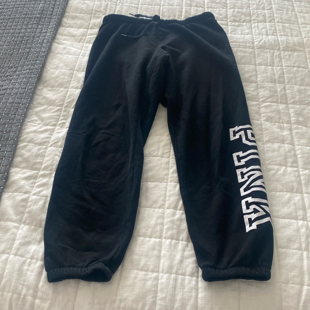 Women’s Victoria’s Secret sweatpants medium